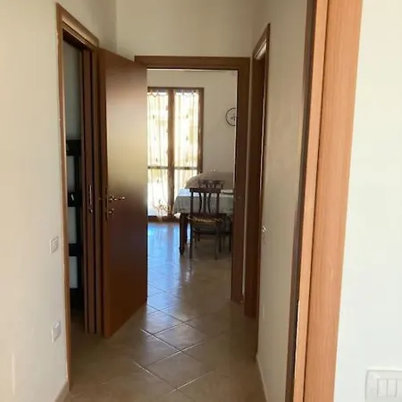 Bilocale Con Parcheggio In Zona Tranquilla Pula